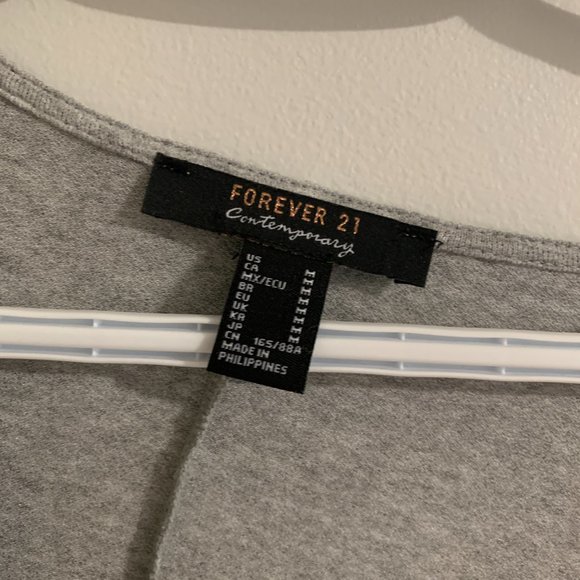 Women's Forever 21 Wrap Around Long Sleeve Top Fall - Picture 2 of 3